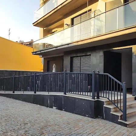 By Ladeira Con Garaje Apartment *